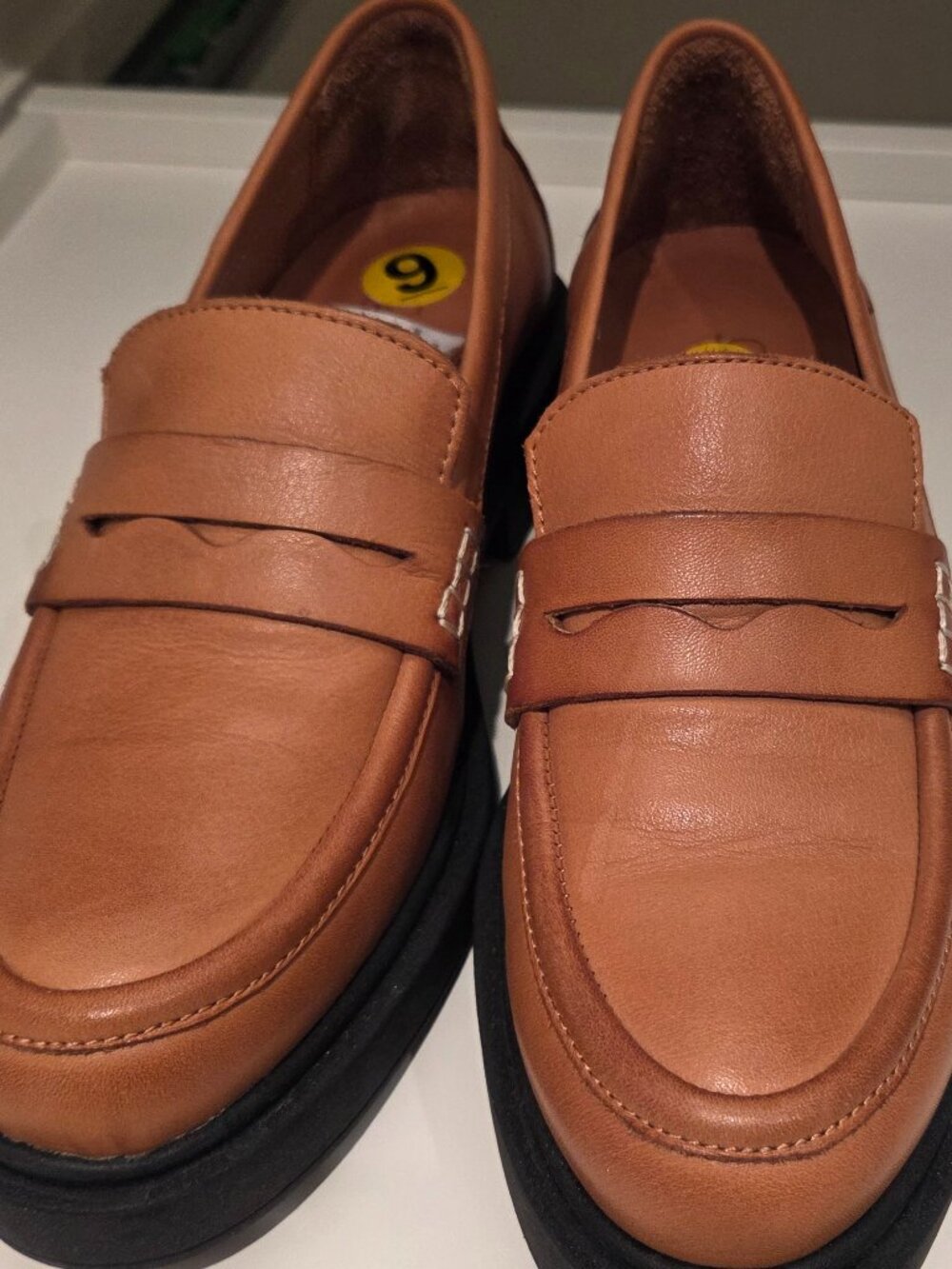 Brand New Carmela leather shoes. Hand made in Spain